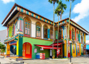 Fachada colorida do edifício, Little India, Singapura